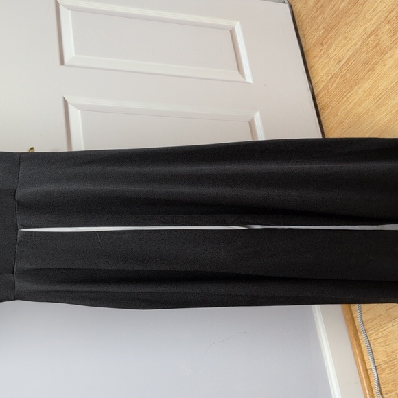 Black and White Sleeveless Tank Jumpsuit with Caped Back Size M - Picture 2 of 7